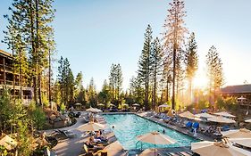 Rush Creek Lodge at Yosemite